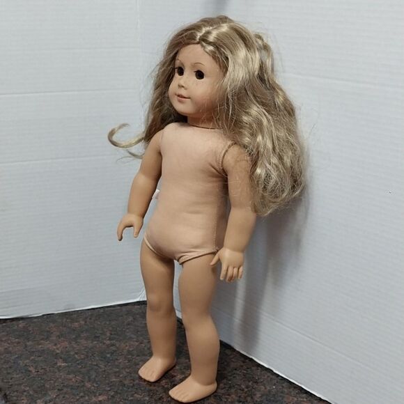 American Girl Doll..EUC,......"JUST LIKE YOU".....FREE A.G. BRUSH - Picture 7 of 7